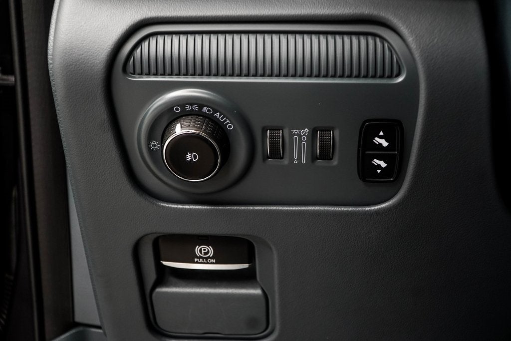 2022 Jeep Grand Wagoneer Series II