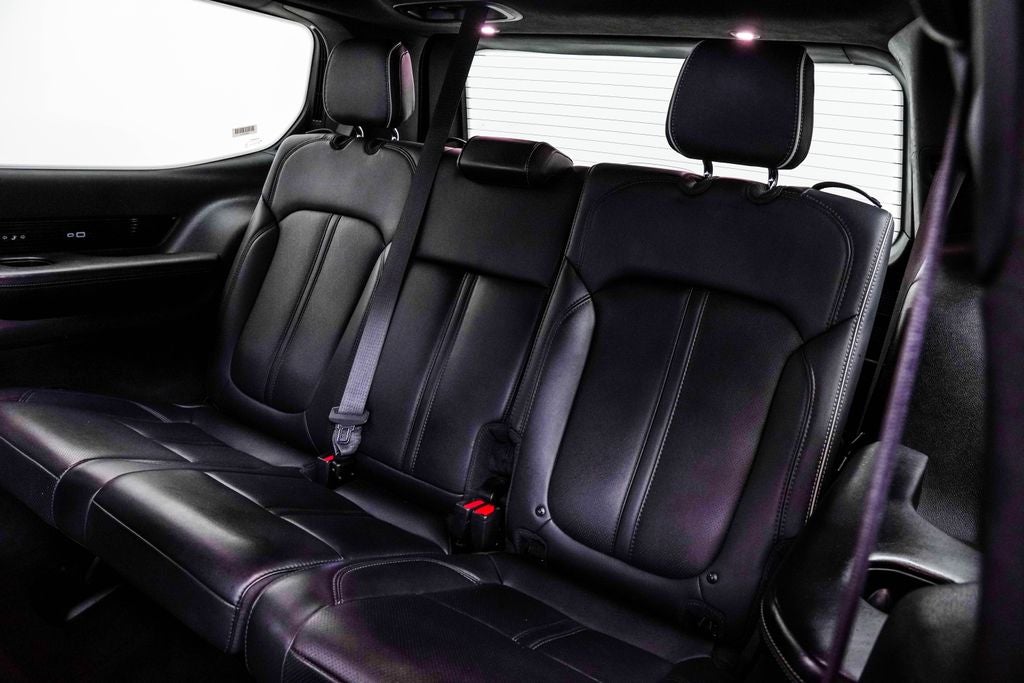 2023 Jeep Grand Wagoneer Series II