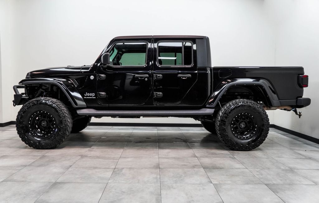 2022 Jeep Gladiator Overland