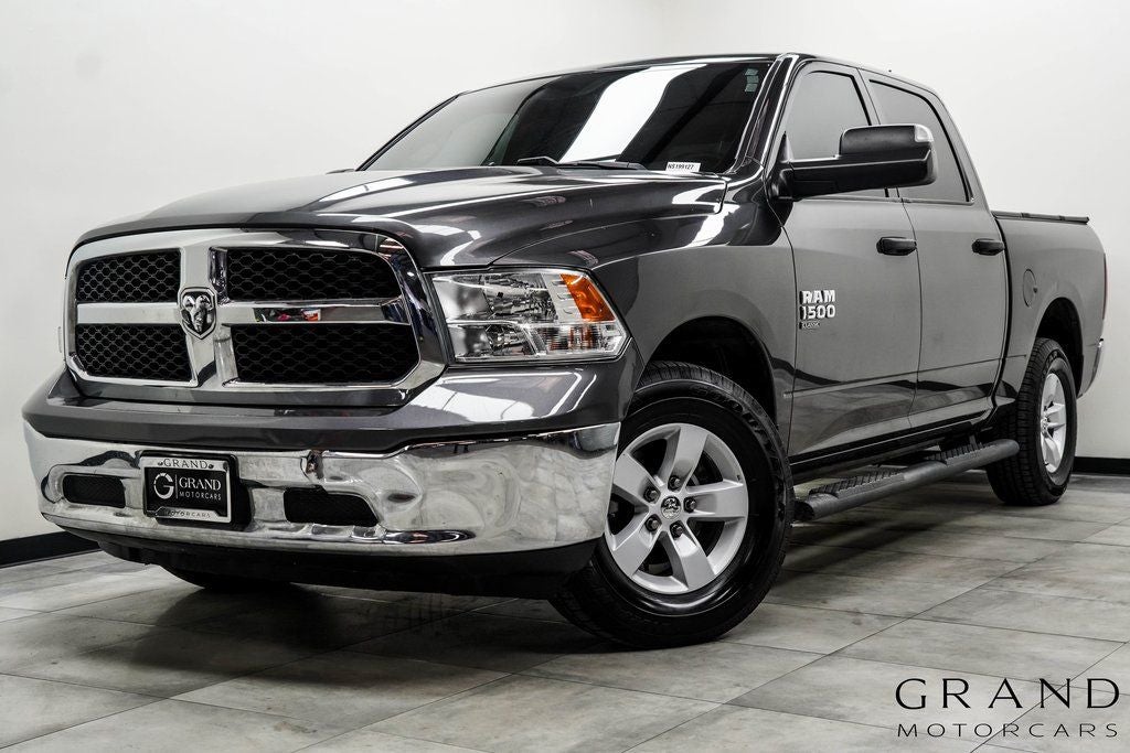 2022 RAM 1500 Classic SLT