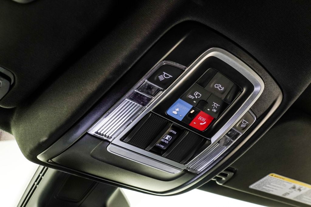 2025 RAM 1500 RHO