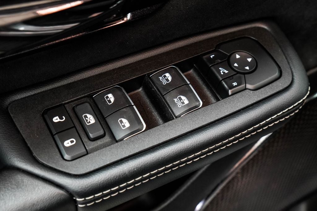 2025 RAM 1500 RHO