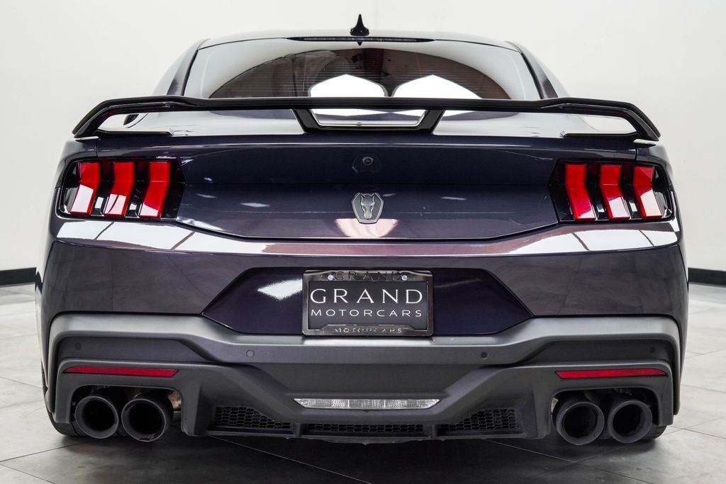 2025 Ford Mustang Dark Horse