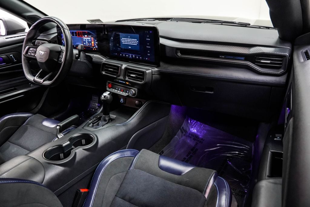 2025 Ford Mustang Dark Horse