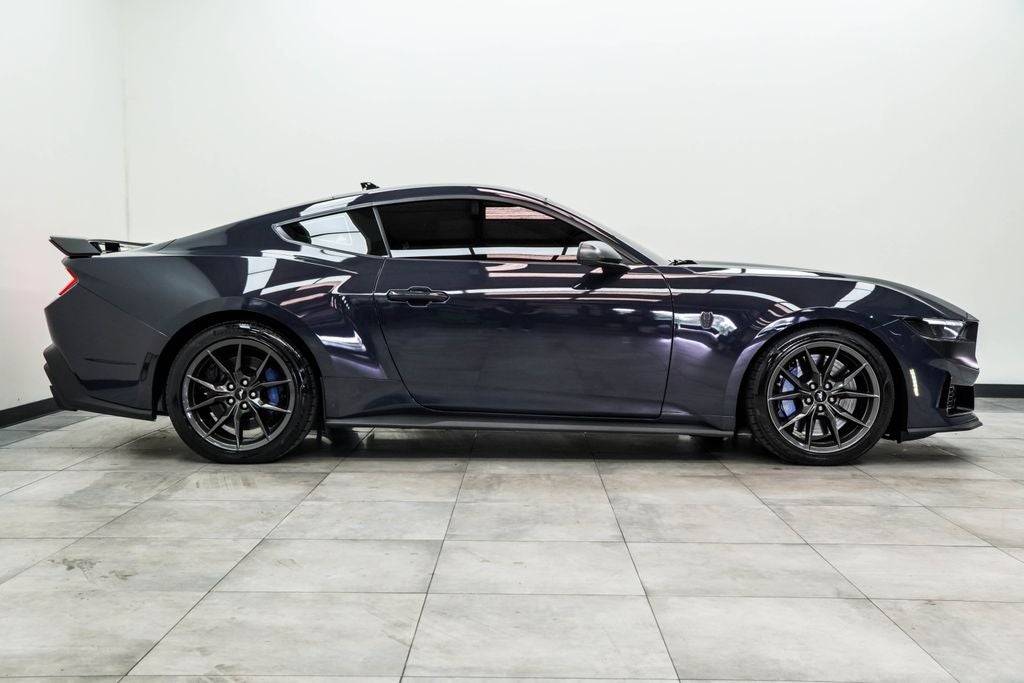 2025 Ford Mustang Dark Horse