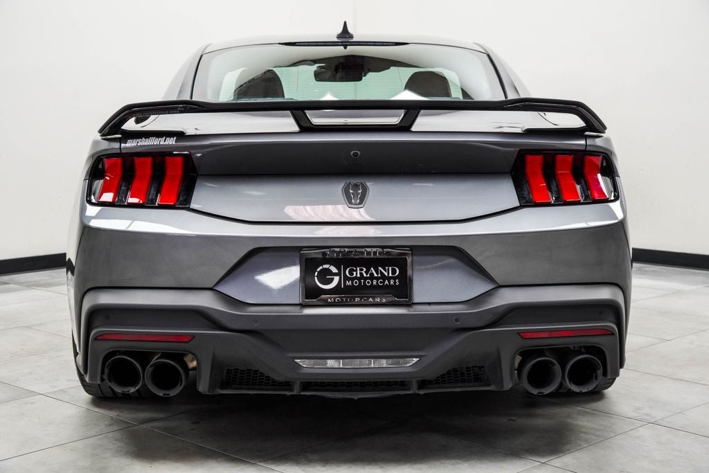 2025 Ford Mustang Dark Horse