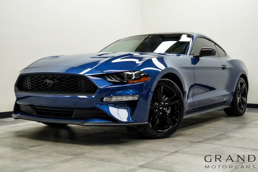 2022 Ford Mustang EcoBoost Premium