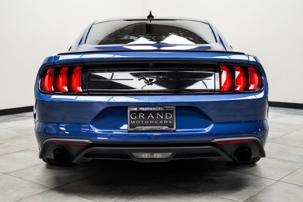 2022 Ford Mustang EcoBoost Premium