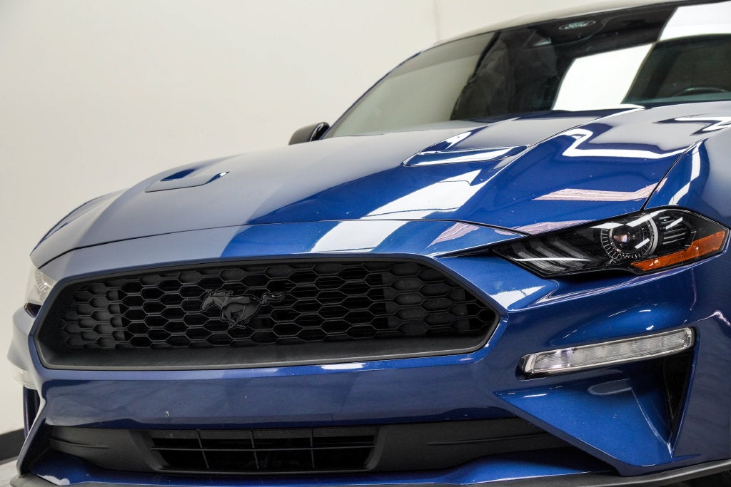2022 Ford Mustang EcoBoost Premium