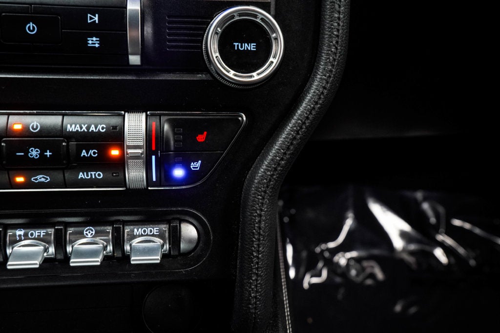 2022 Ford Mustang EcoBoost Premium