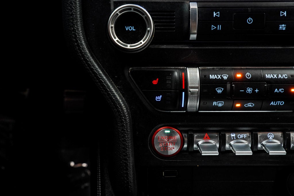 2022 Ford Mustang EcoBoost Premium
