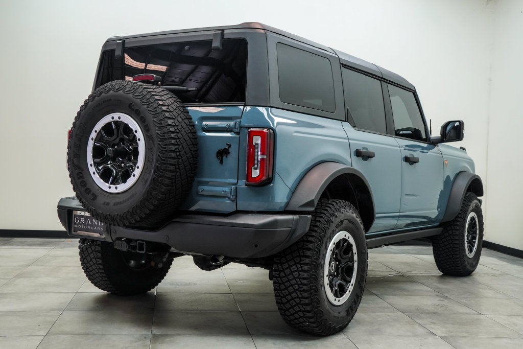 2023 Ford Bronco Badlands