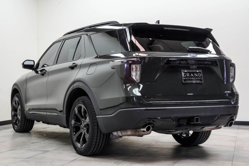 2023 Ford Explorer ST-Line