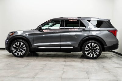 2025 Ford Explorer Platinum