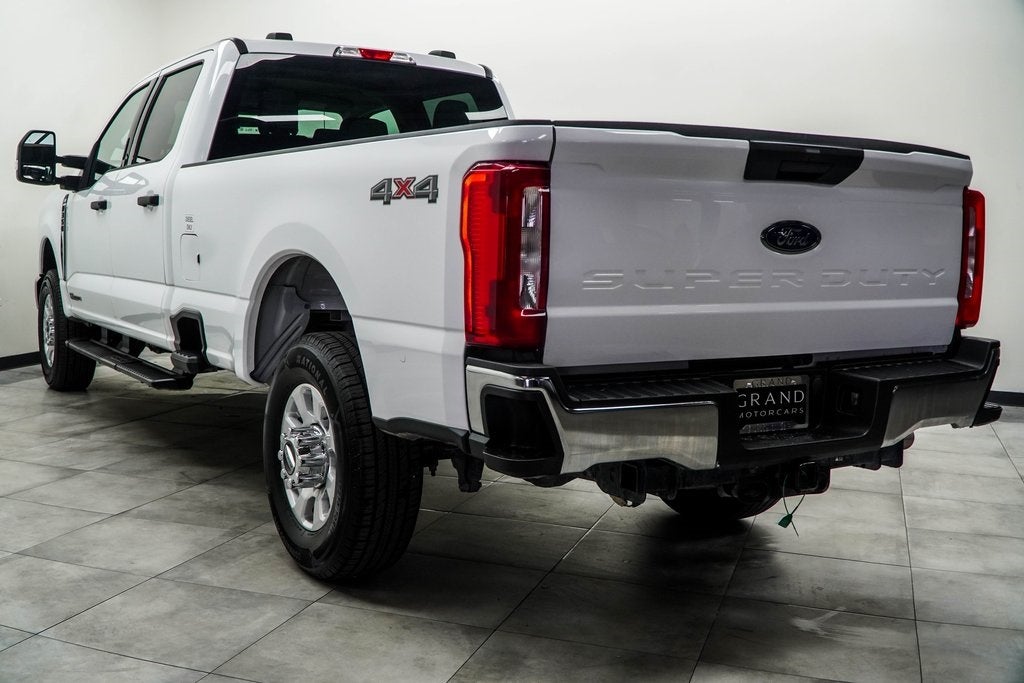 2024 Ford F-350SD XLT