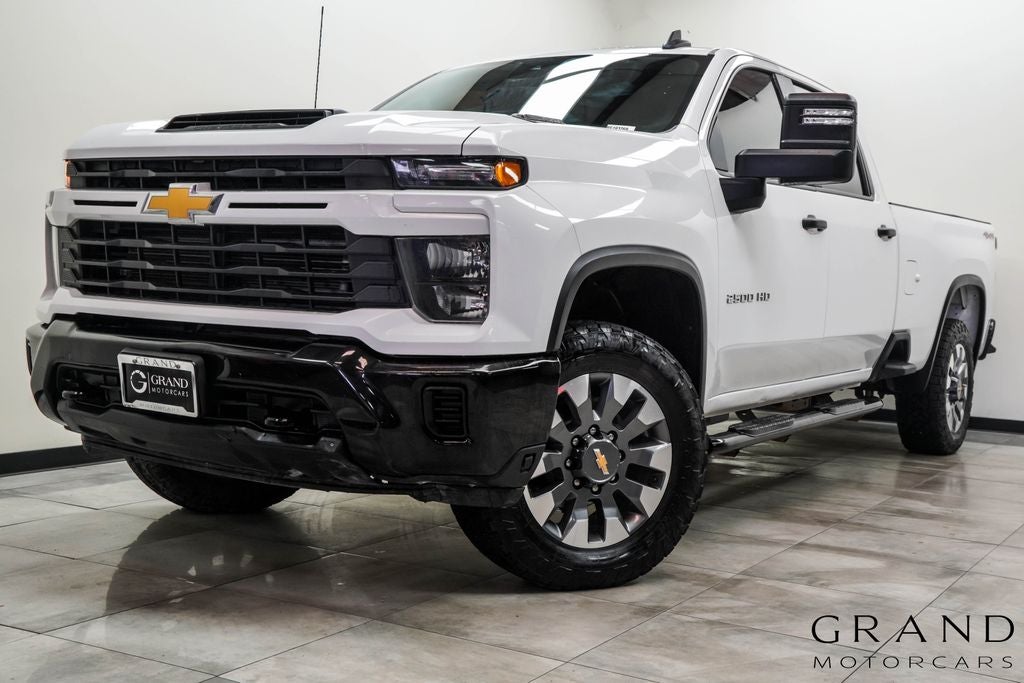 2024 Chevrolet Silverado 2500HD Custom