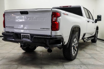 2024 Chevrolet Silverado 2500HD Custom