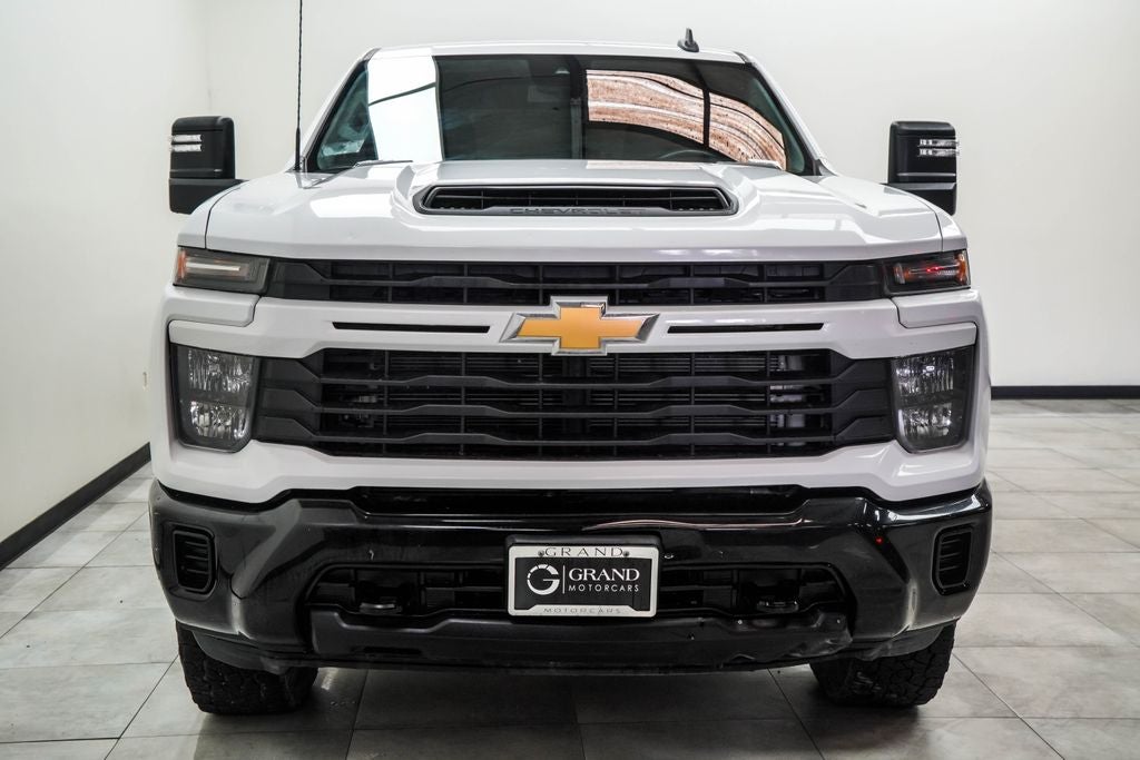 2024 Chevrolet Silverado 2500HD Custom