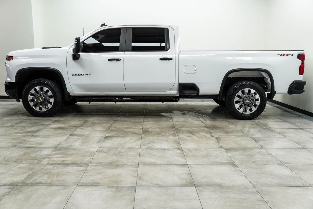 2024 Chevrolet Silverado 2500HD Custom
