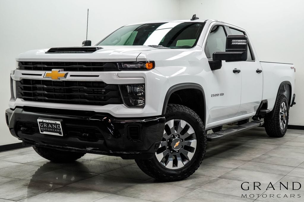 2024 Chevrolet Silverado 2500HD Custom