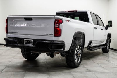2024 Chevrolet Silverado 2500HD Custom