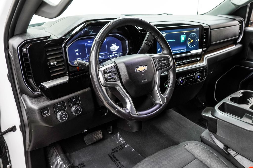 2022 Chevrolet Silverado 1500 LT LT1