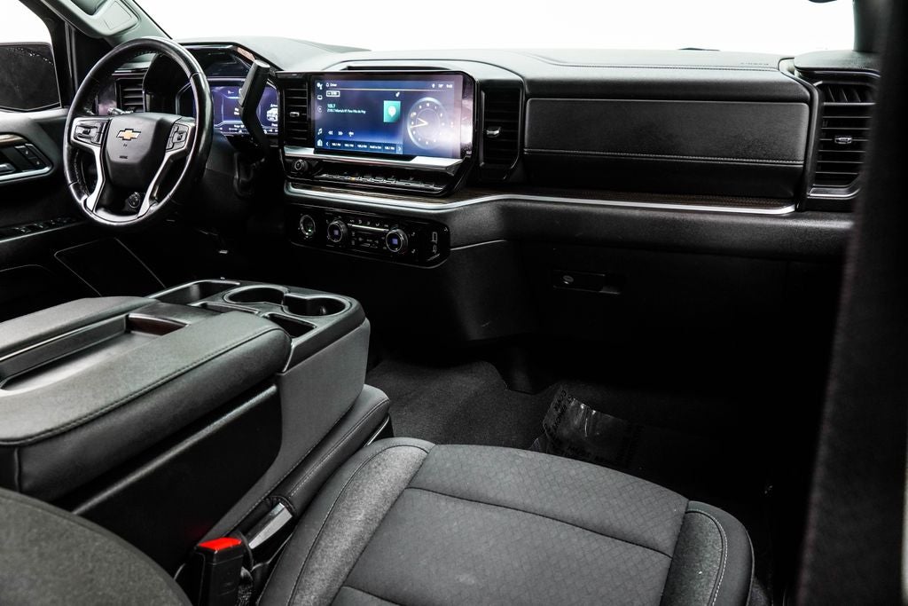 2022 Chevrolet Silverado 1500 LT LT1