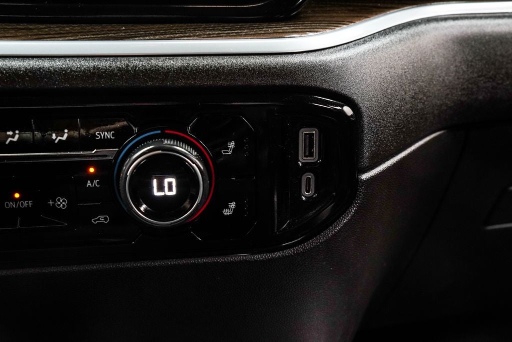 2022 Chevrolet Silverado 1500 LT LT1