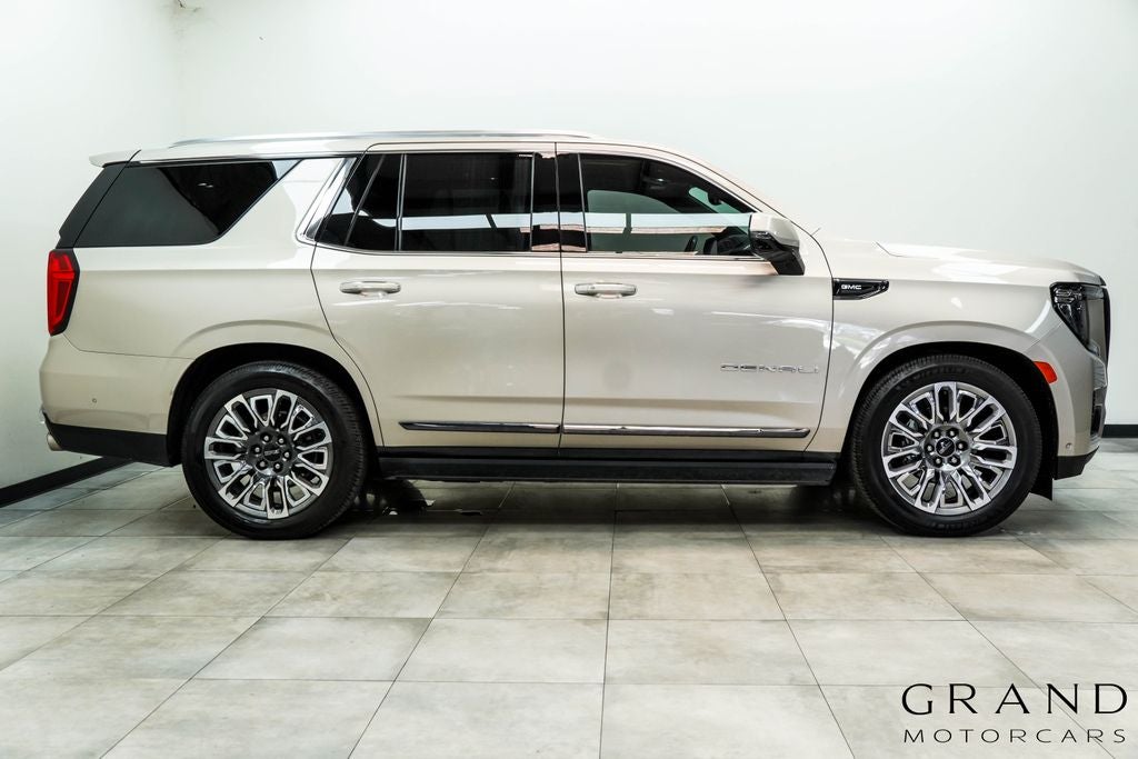 2023 GMC Yukon Denali Ultimate