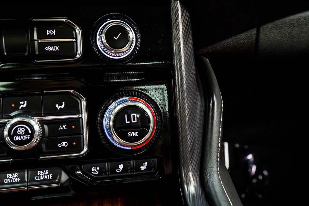 2023 GMC Yukon Denali Ultimate