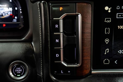 2023 GMC Yukon Denali Ultimate