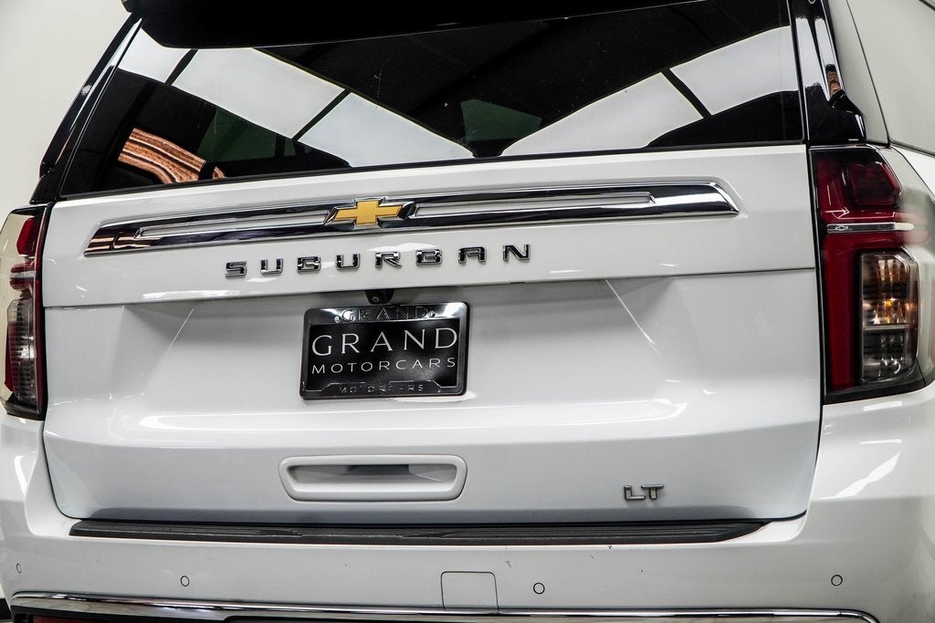 2024 Chevrolet Suburban LT