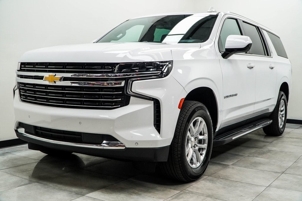 2024 Chevrolet Suburban LT