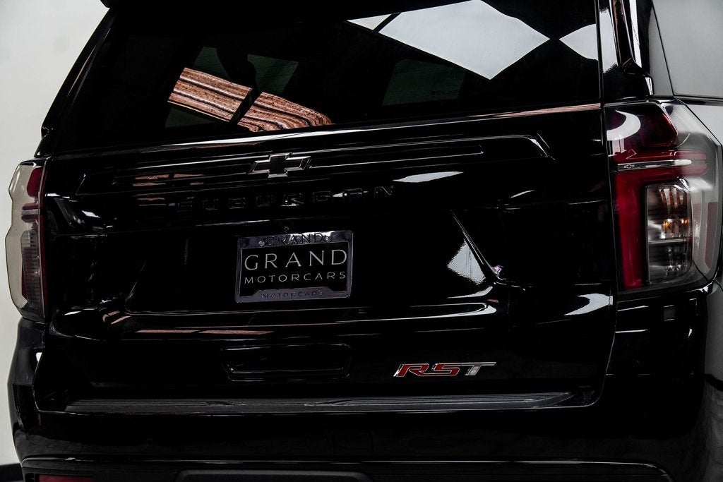 2024 Chevrolet Suburban RST