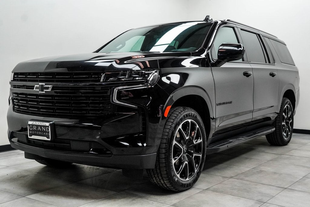 2024 Chevrolet Suburban RST