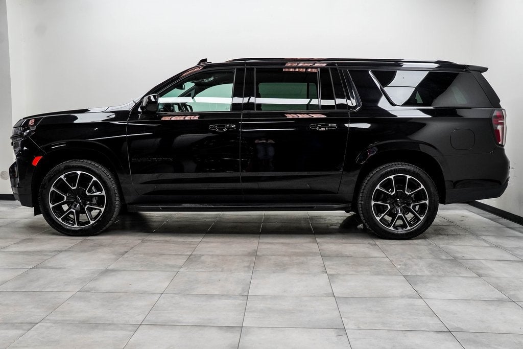 2024 Chevrolet Suburban RST