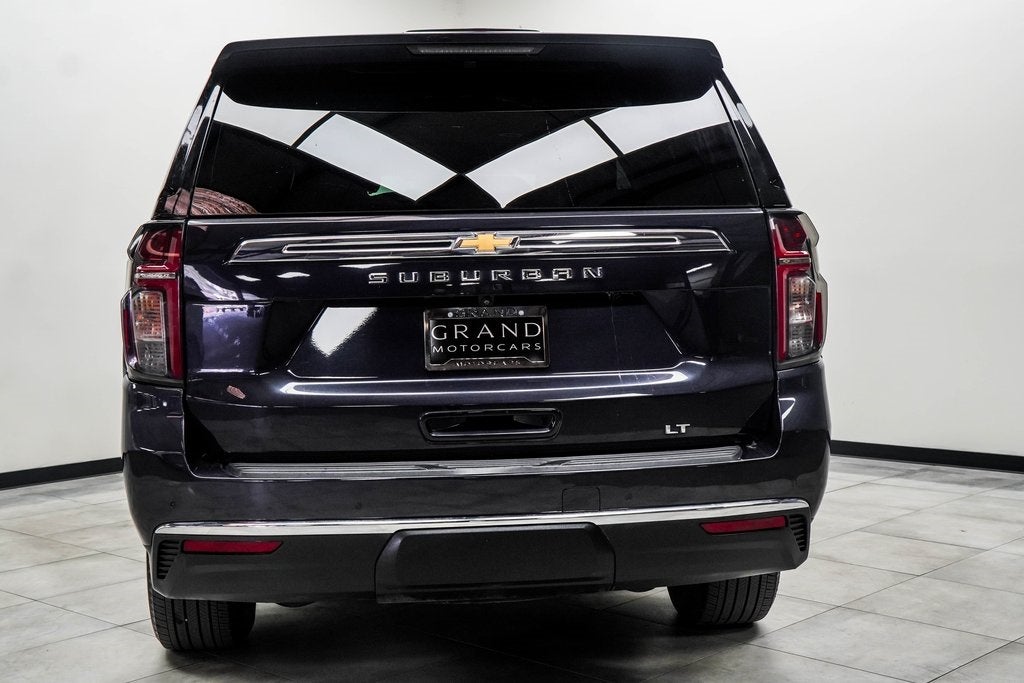 2024 Chevrolet Suburban LT