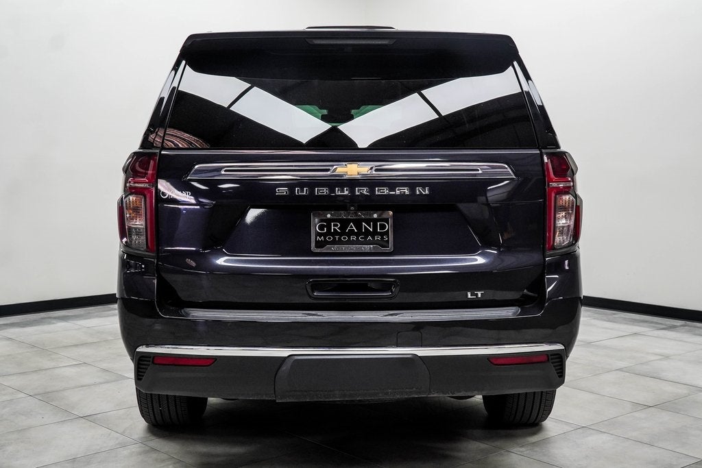 2024 Chevrolet Suburban LT