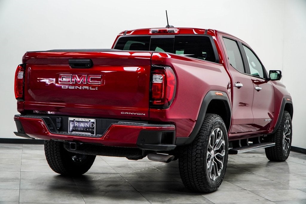 2024 GMC Canyon Denali