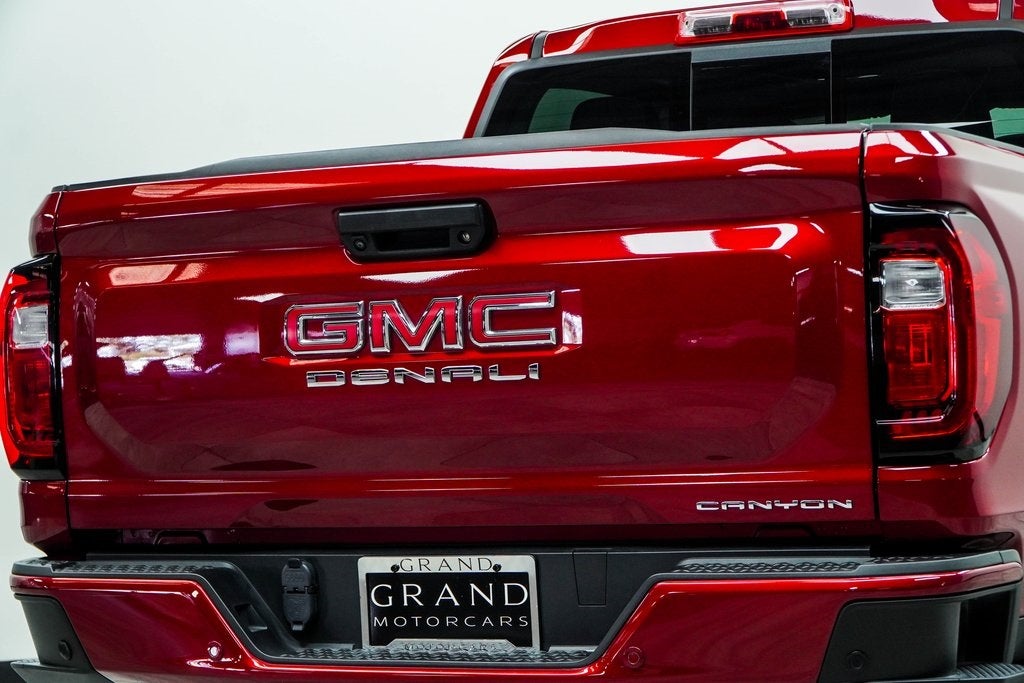 2024 GMC Canyon Denali