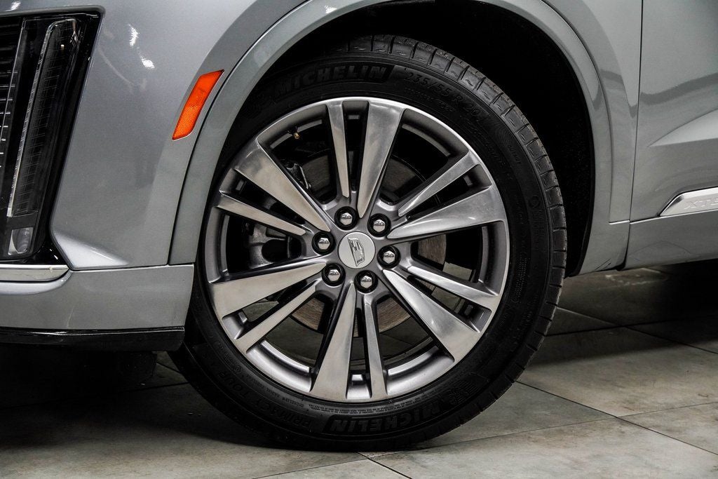 2025 Cadillac XT6 Premium Luxury