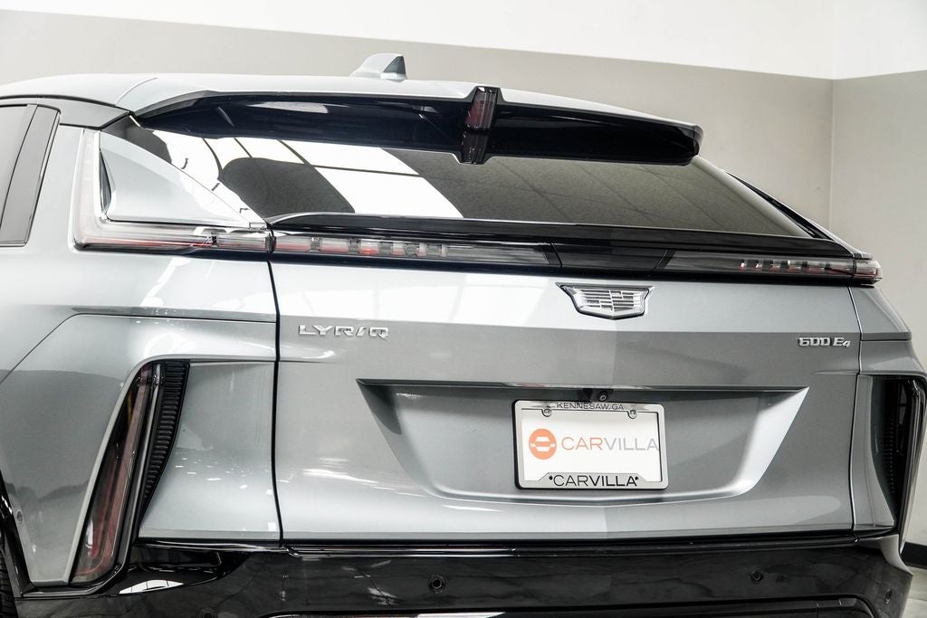 2024 Cadillac LYRIQ Sport