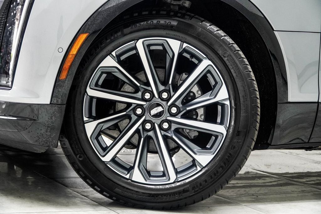 2024 Cadillac LYRIQ Sport