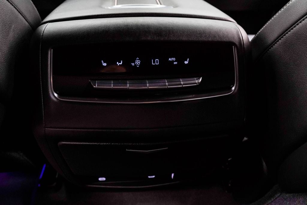 2021 Cadillac Escalade Luxury