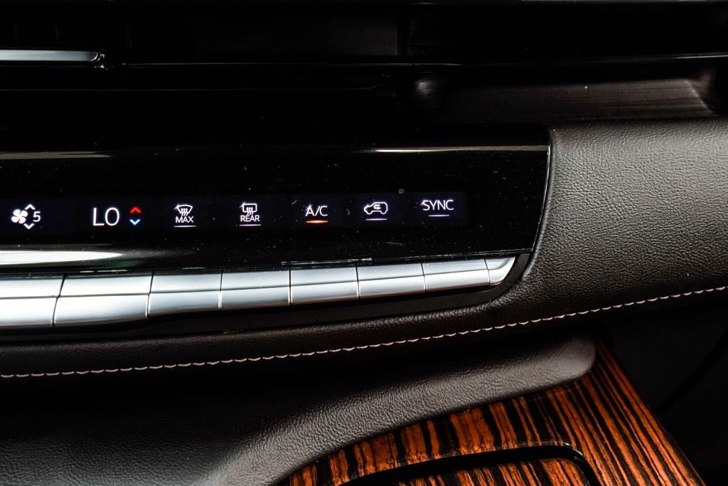 2021 Cadillac Escalade Luxury
