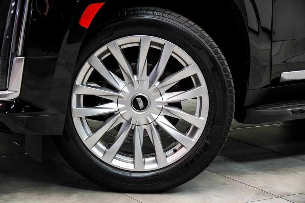 2021 Cadillac Escalade Luxury