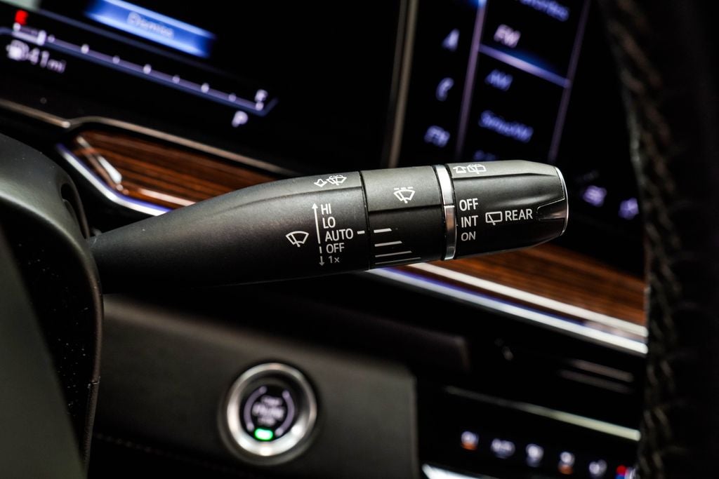 2021 Cadillac Escalade Luxury