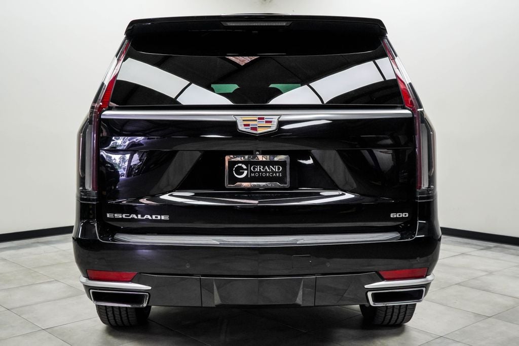 2021 Cadillac Escalade Luxury