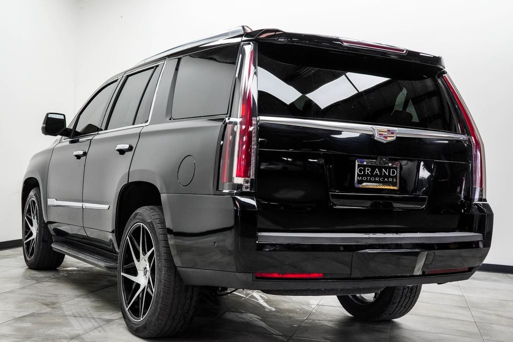 2020 Cadillac Escalade Luxury