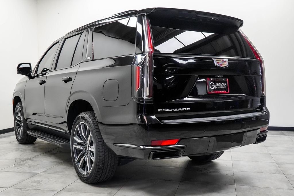 2022 Cadillac Escalade Sport